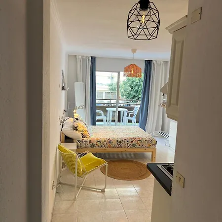 Apartamento 222 *